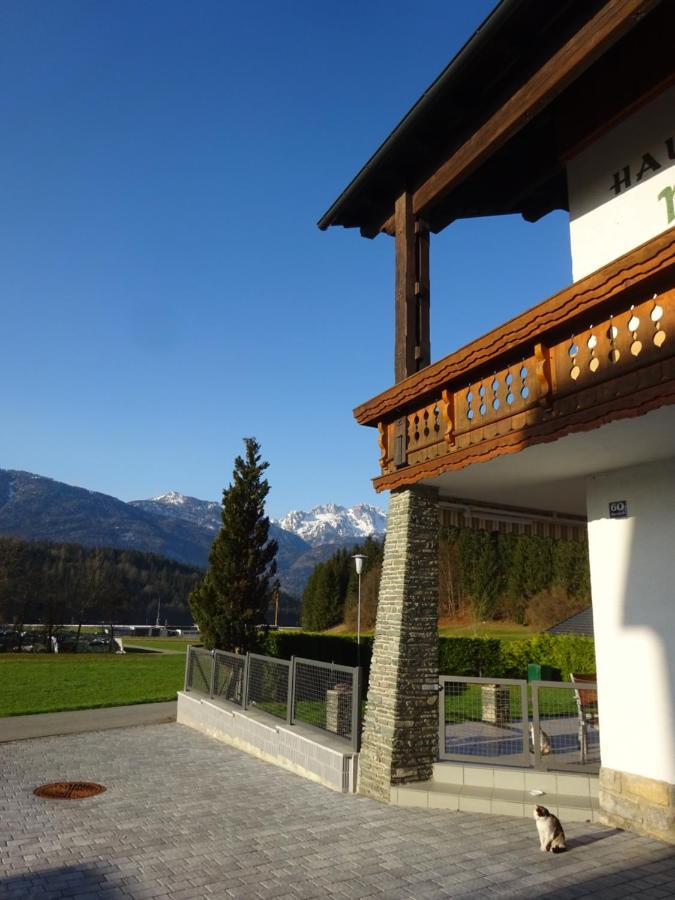 Fritz Apartments "Haus Bergblick" Хермагор Экстерьер фото